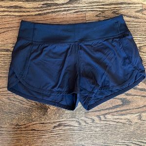 Ivivva by Lululemon girls shorts, size 12